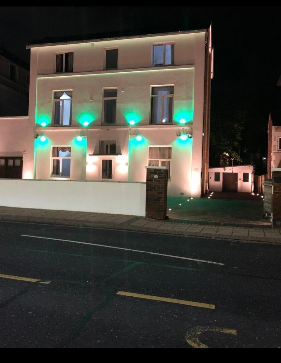 Victorin House - All Rooms Are En-Suite Portsmouth Extérieur photo